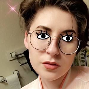 Meet your Posher, Becca